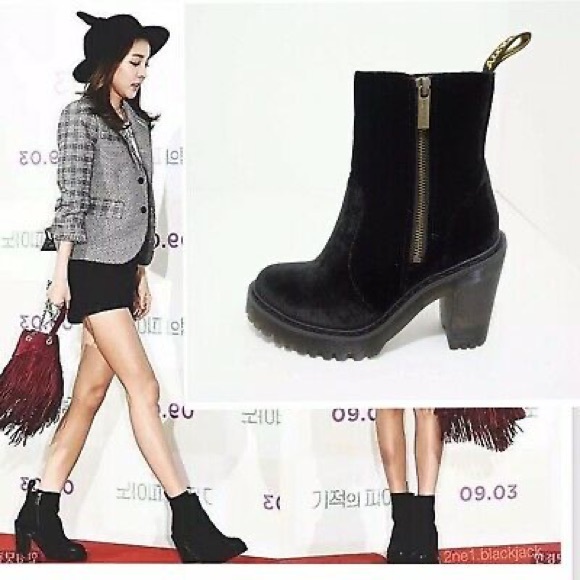 Dr martens magdalena velvet Clearance